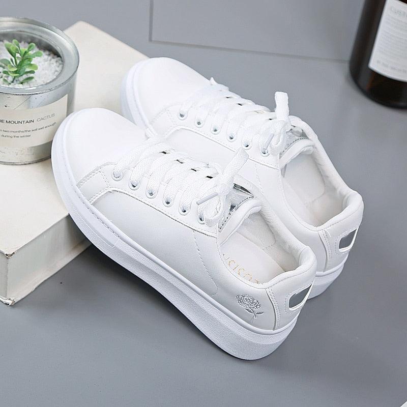 Tênis Branco Casual Feminino Ortopédico - Maisa